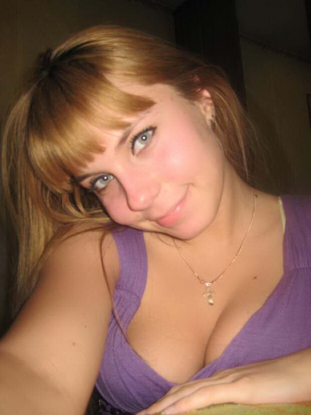 Домашняя девушка иришка 2