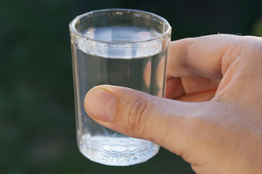 А из какой кружки вы пьёте на работе?