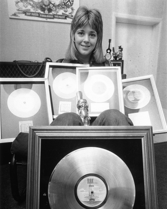 Suzi Quatro / Сьюзан Кватро — культовая рок-певица 70-80х