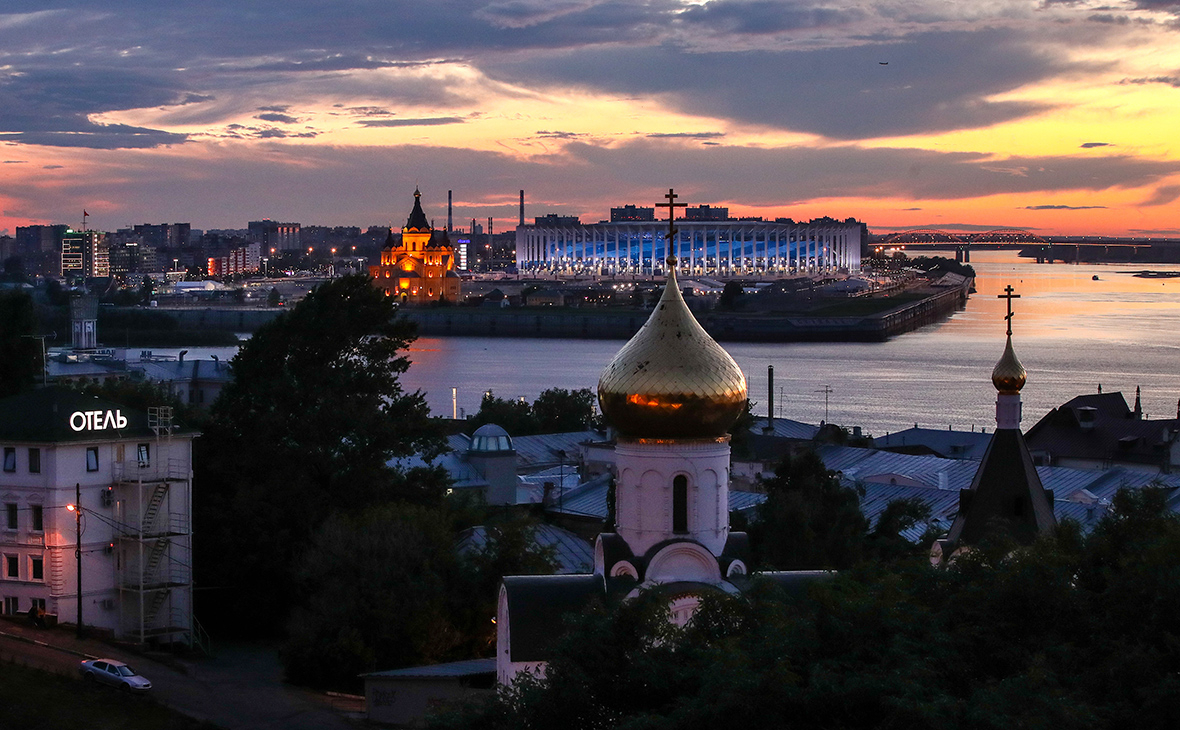 Самые красивые места Нижнего Новгорода. Нижний Новгород Лос санджеле. Нижний Новгород жизнь в городе. Красивые и спокойные города России для жизни и работы. Сколько живет в нижнем новгороде