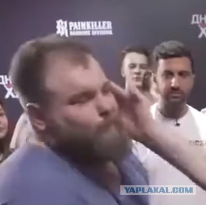 "Руки-Базуки" получил хорошего леща!