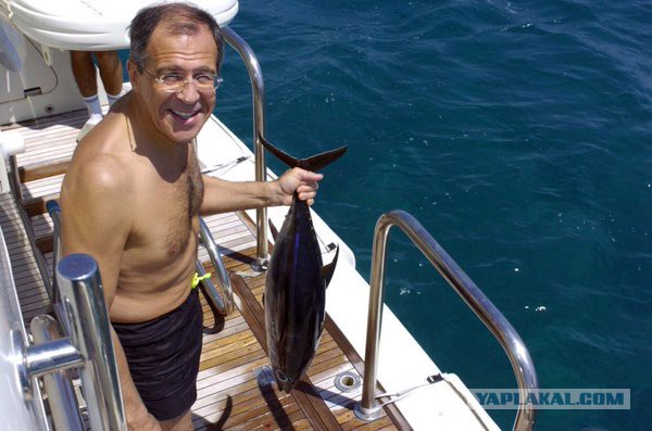 Лавров Сергей Викторович:"Не падать и идти упрямо к цели!"