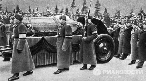 Терешкова планирует остаться в ГосДуме