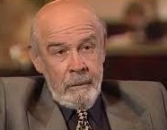 Депутат Дмитрий Певцов уверен, что российские учителя должны контролировать соцсети школьников и следить за их поведением
