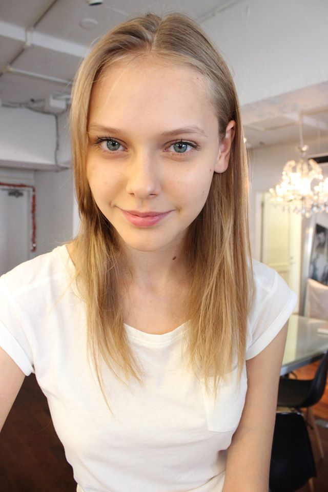 Прекрасная половина человечества (Vol.102) В белом