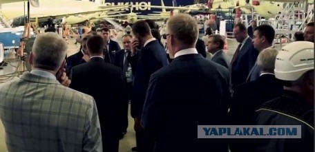 На этапе сборки уже пять серийных самолетов SSJ-New