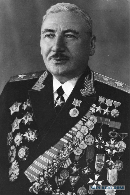 Он отказался расстрелять мирную демонстрацию рабочих в Новочеркасске в июне 1962 года.