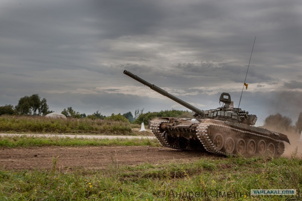 Броня крепка и танки наши быстры. ЯПлакалъ