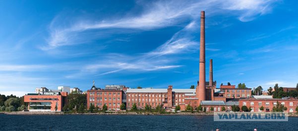 Грудь на скотче и еще 7 секретов, которые развеют миф об идеальной внешности суперзвезд