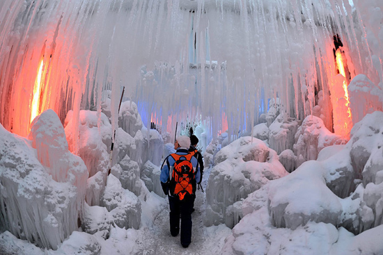 Ледовый дворец Швейцарии (14 фото)