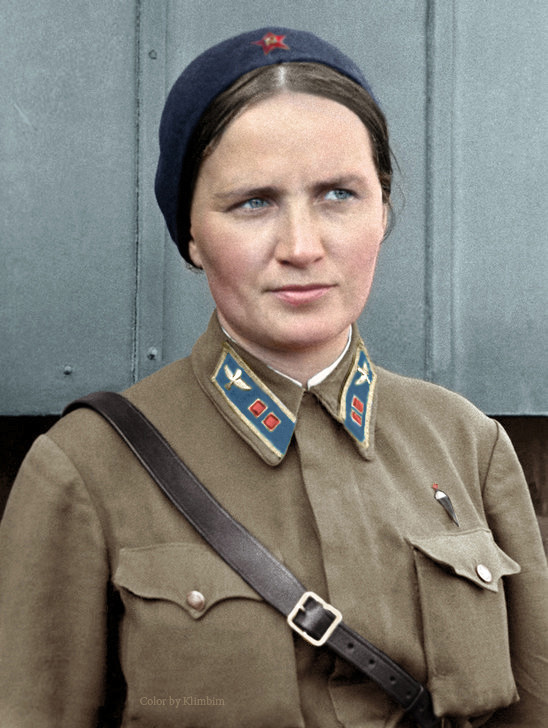 Герои Великой Отечественной войны в цветных фотографиях.