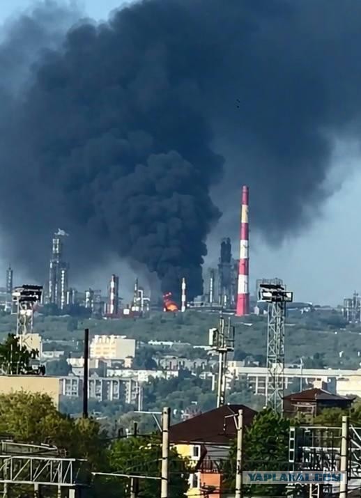 Ка-52 ВКС сбивает БПЛА ВСУ огнем 30-мм автоматической пушки 2А42