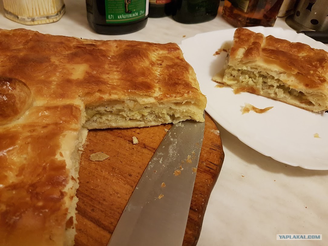 Пирог с минтаем и рисом
