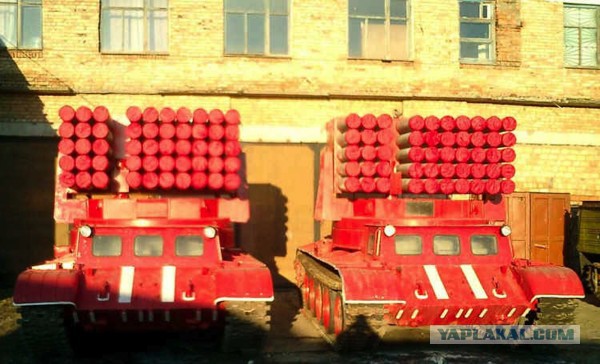 Масштабный пожар и взрыв на нефтебазе под Киевом