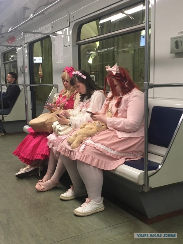 Модники из нашего метро