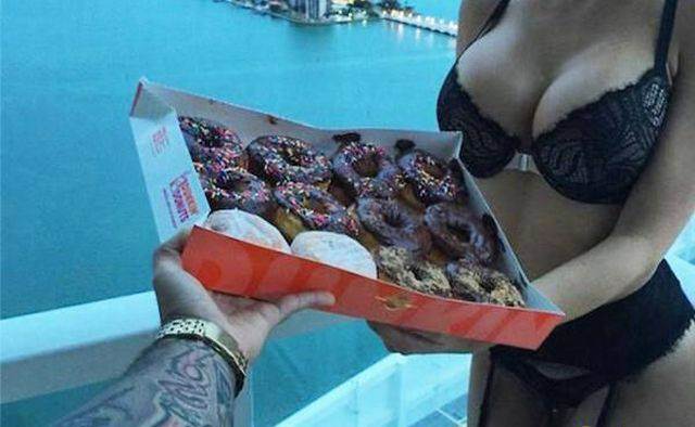 Ужасы и приколы из соцсетей 18+