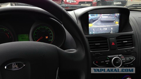 Lada - Raven