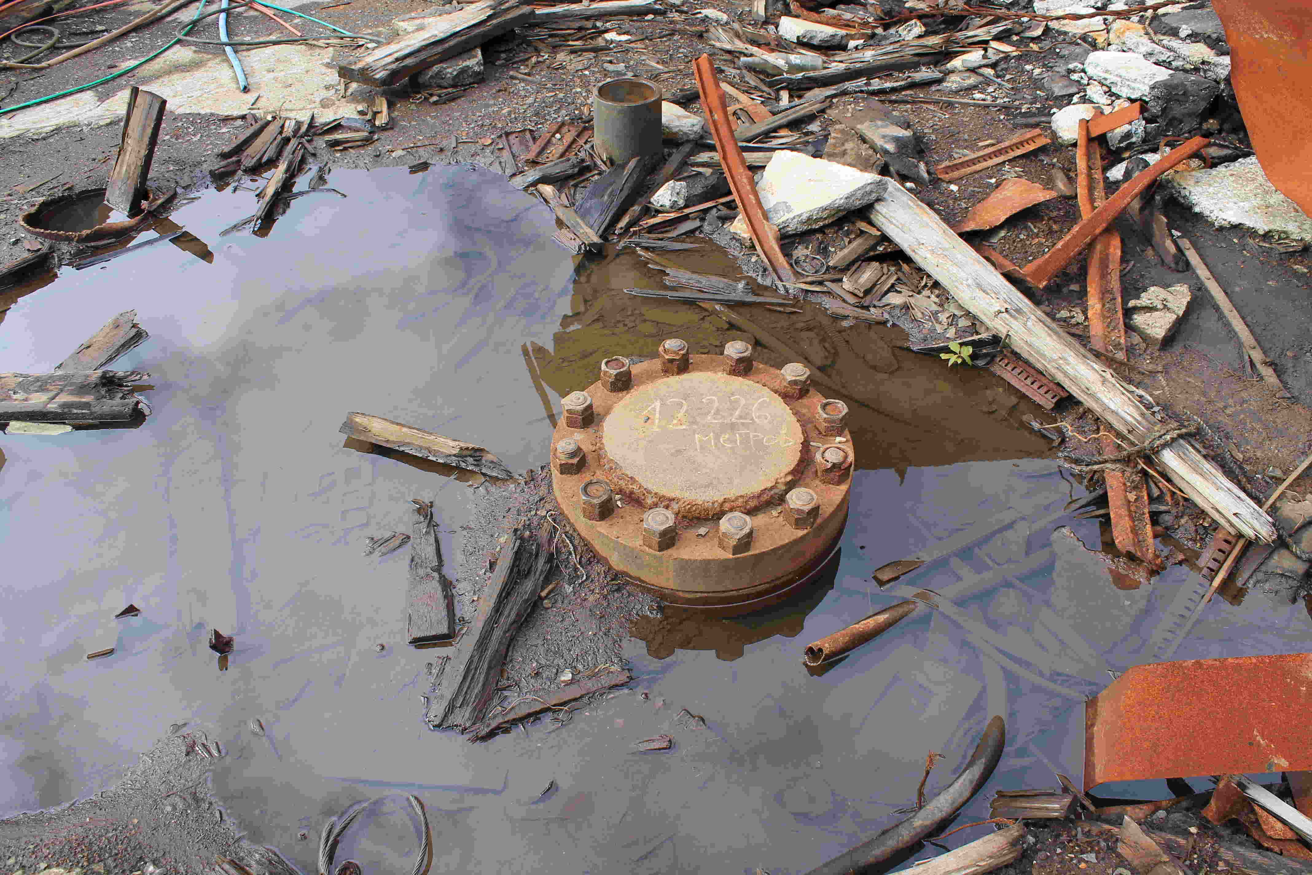 кольская экспериментальная опорная сверхглубокая скважина (сг-3). кольская экспериментальная опорная сверхглубокая скважина. кольская сверхглубокая скважина (сг-3). кольская сверхглубокая скважина. почему кольскую скважину.