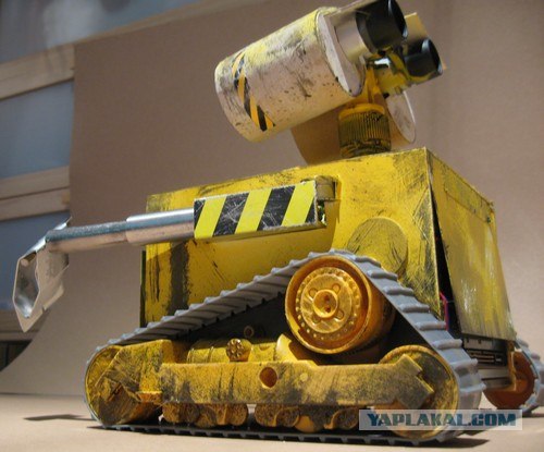 Моддинг: робот Валли (wall-e)