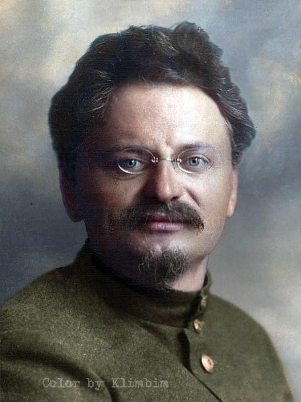 Фотографии связанных с историей Красной и Советской Армии.