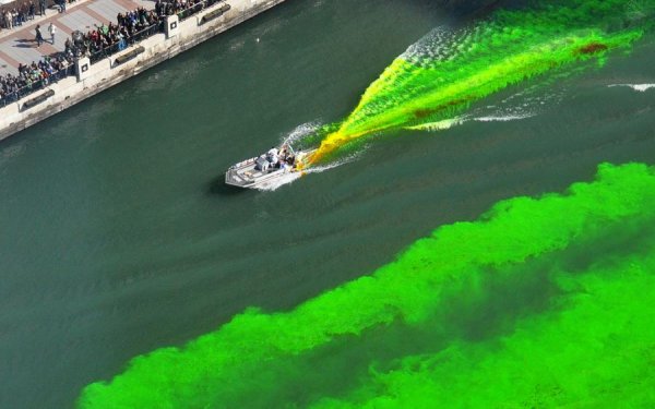 Кристально чистая вода