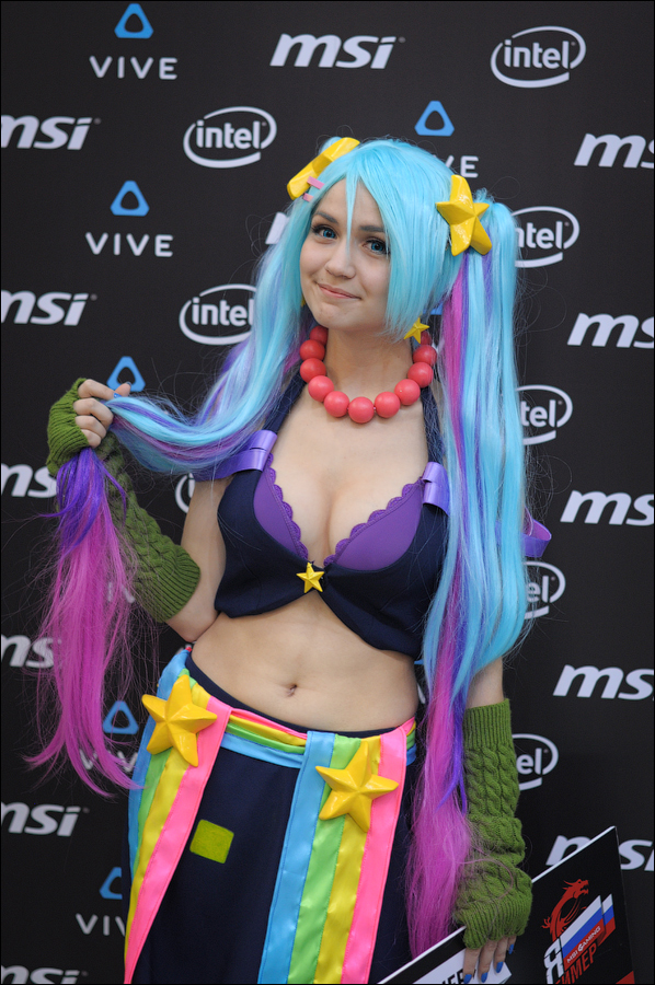 Фоторепортаж для ЯПа с Игромира и Comic Con 2016!