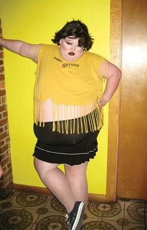 Таня собралась в клуб