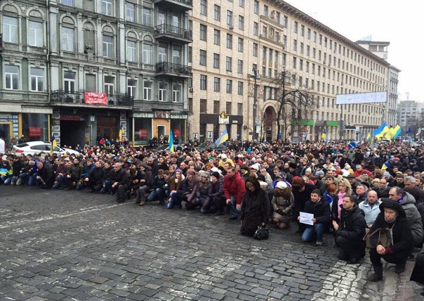 Избил уличного музыканта за песню на Русском