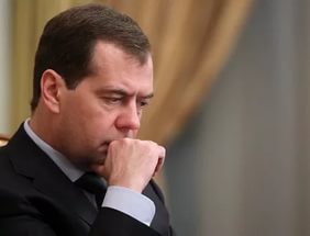 Кремль опубликовал данные о доходах Пескова и Навки (и другие доходы членов кабмина)