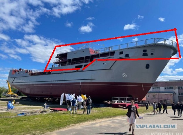 Рыбинский судостроительный завод спустил на воду самое крупное в истории предприятия судно