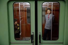 Видео из Минского метро собрало миллионы просмотров в твиттере