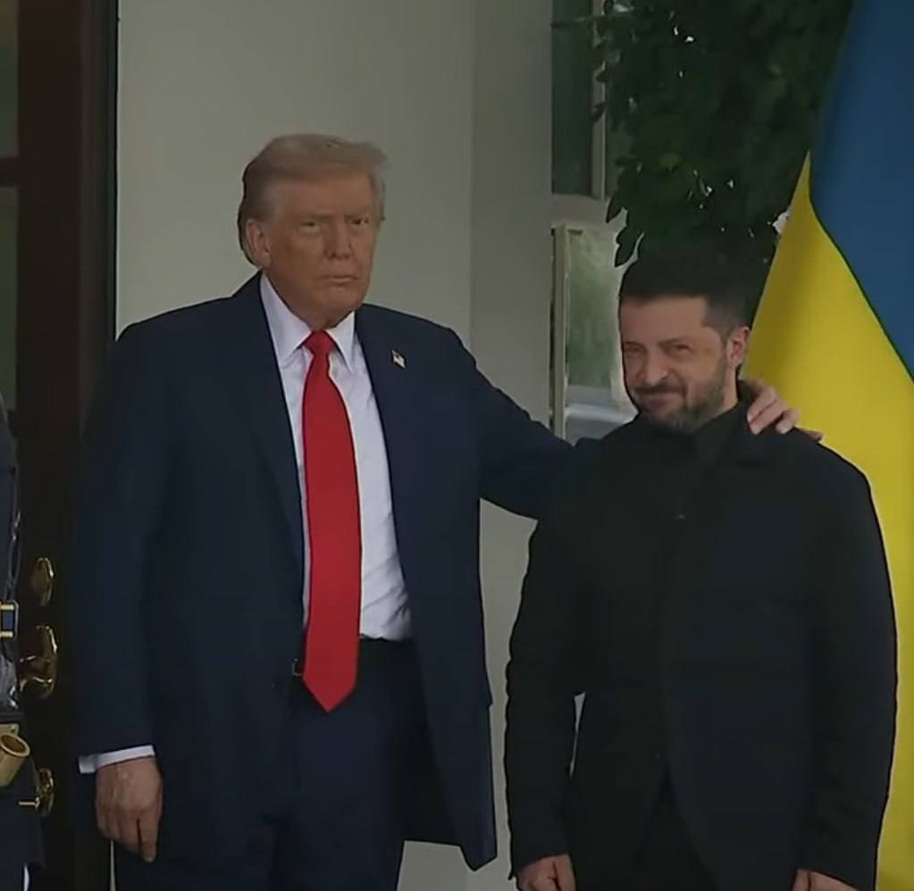 Зеленский прибыл в Белый дом
