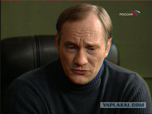 Армейские фотографии знаменитостей