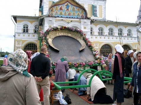 Австралийские школьники-мусульмане грозились обезглавить педагога