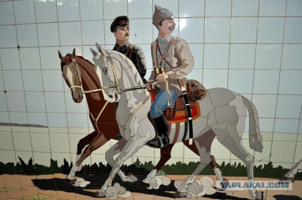 Пропавшие мозаика и фрески: потерянное советское искусство