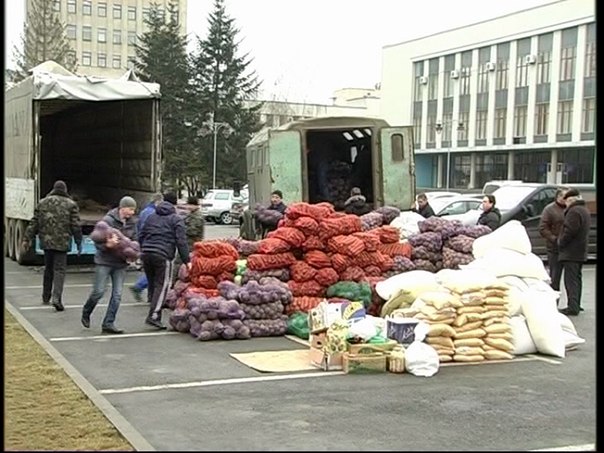 Украинские морпехи против самообороны