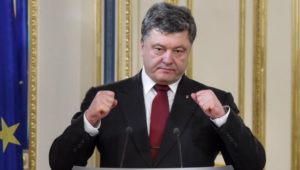 Порошенко вводит санкции против России