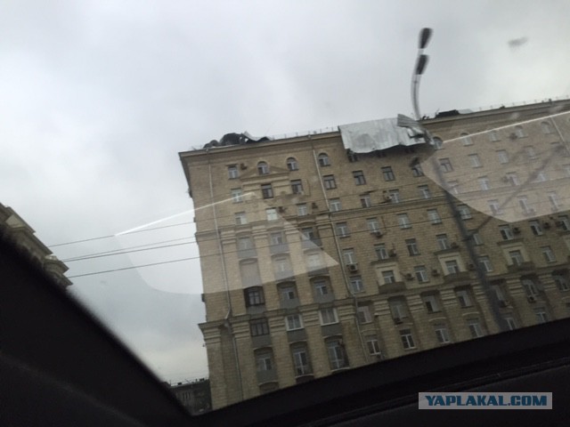 Сильная гроза в Москве и ее последствия