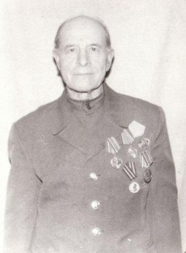 По законам военного времени.