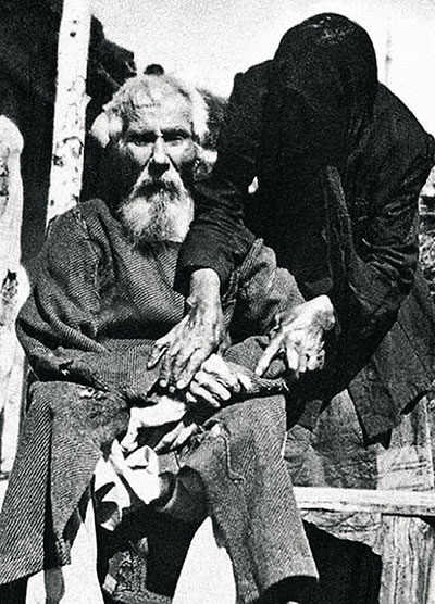 С какого возраста женщин считали бабками
