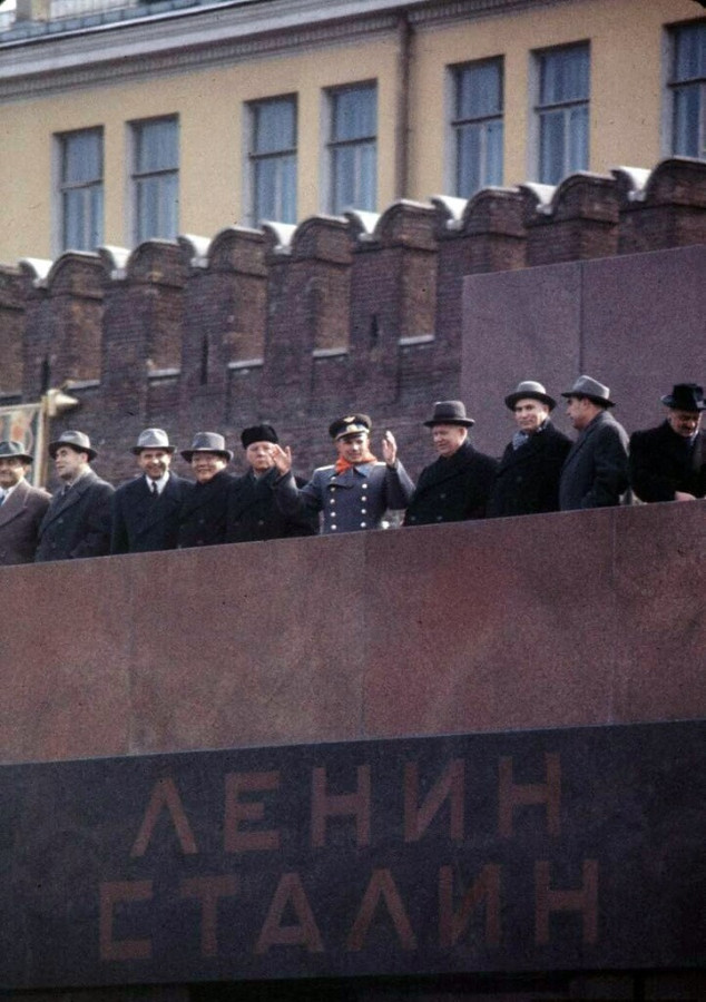 Интересные фотографии 1990-х 12.04.24