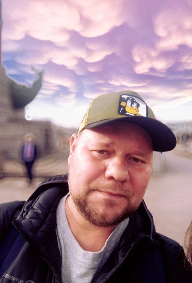 Помогите пожалуйста.