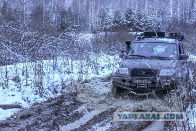 Гниющий UAZ Patriot и два отличных японца!