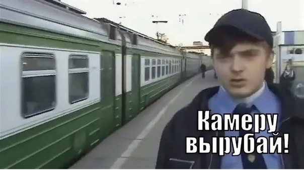 Журналистка из Австралии получила резиновую пулю в ногу во время прямого включения в Лос-Анджелесе
