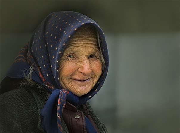 13-летние подростки 3 дня истязали пенсионерку, а 8-летняя девочка снимала и хвасталась в школе
