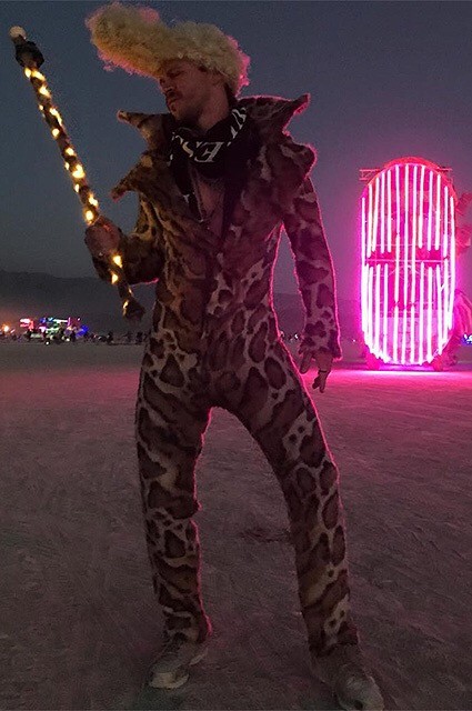 Экстравагантные посетители фестиваля "Burning Man 2019"