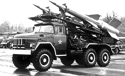 ЗИЛ-131 – зачем была нужна такая большая машина с 6x6 WD