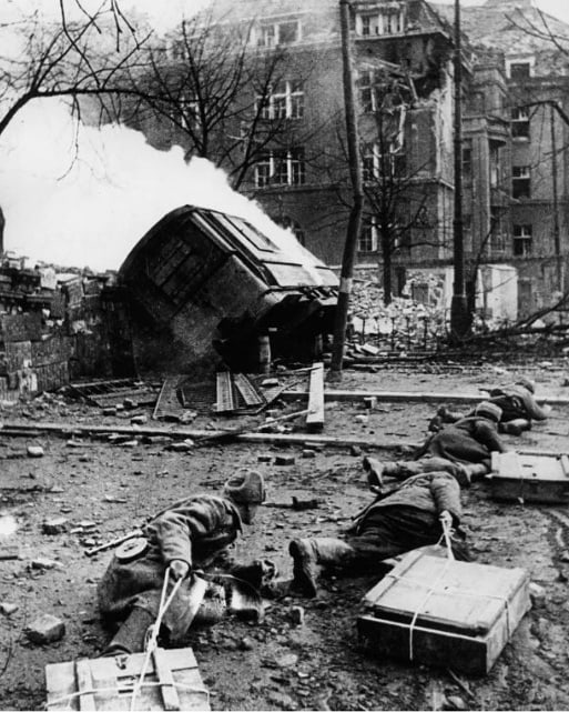 Великая Отечественная в фотографиях-5