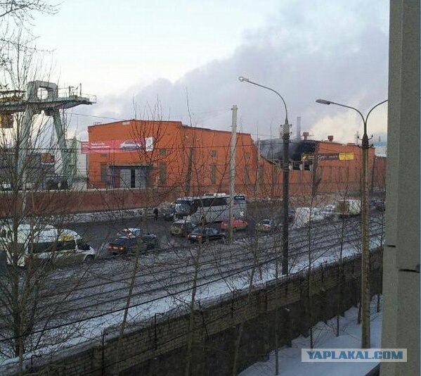 Метеорит в Челябинске, взрыв, самолет, ракета, НЛО или что?