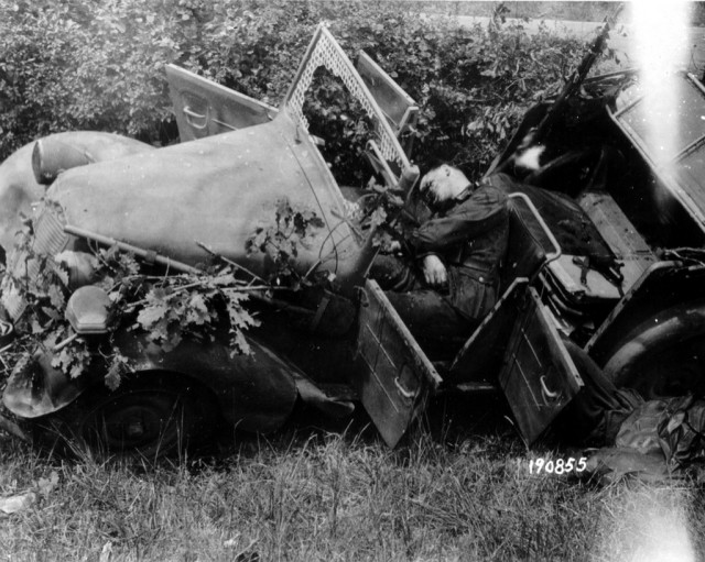 Нас извлекут из под обломков... 1941